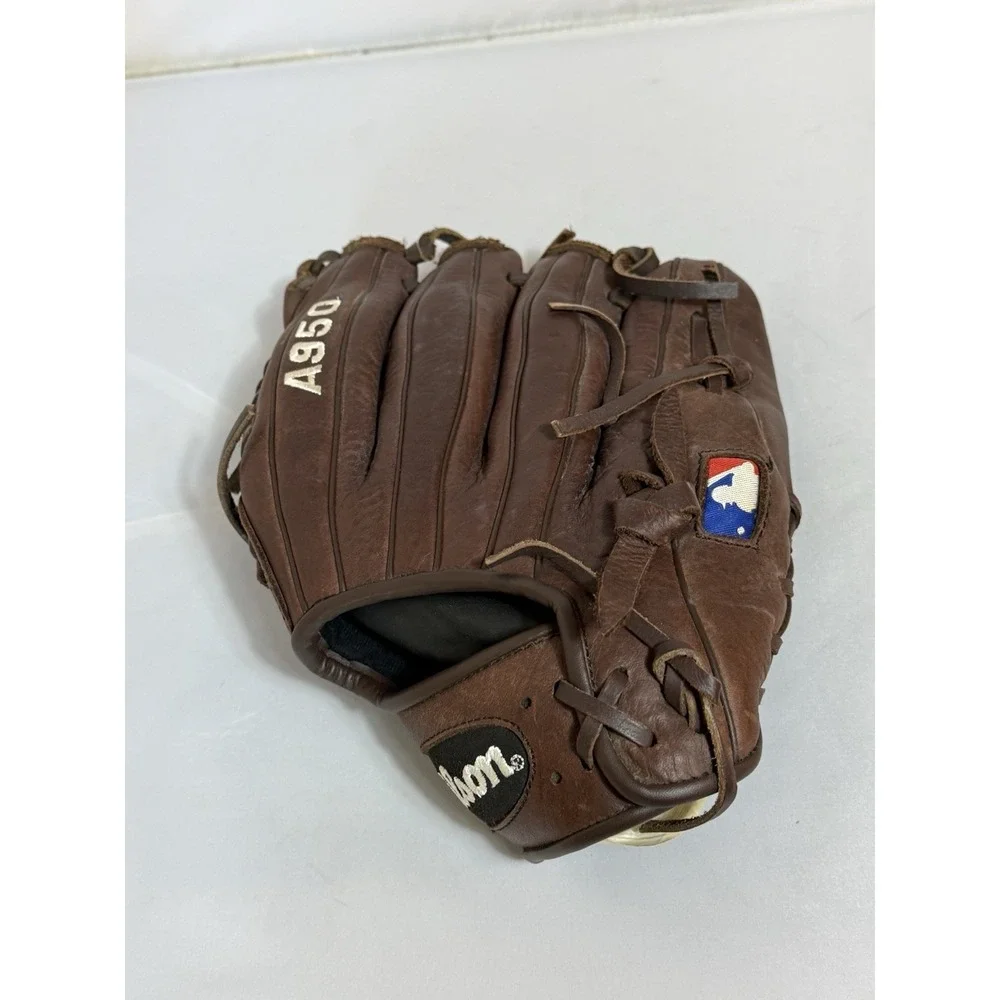 Wilson A950 AO9LB18DB 1175 Right Hand Baseball Glove Lefty Throw 11.75